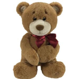 Gus<br>10 in. sitting